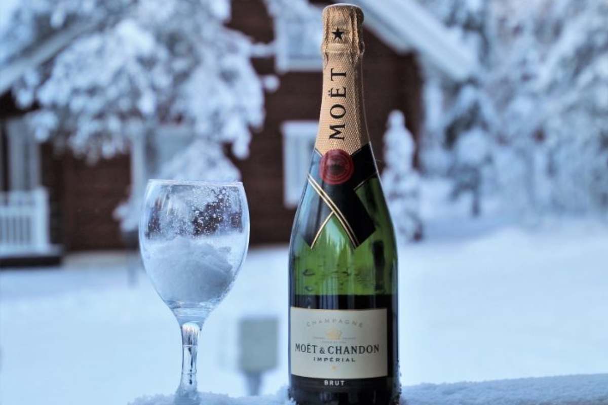 Champagne sulla neve